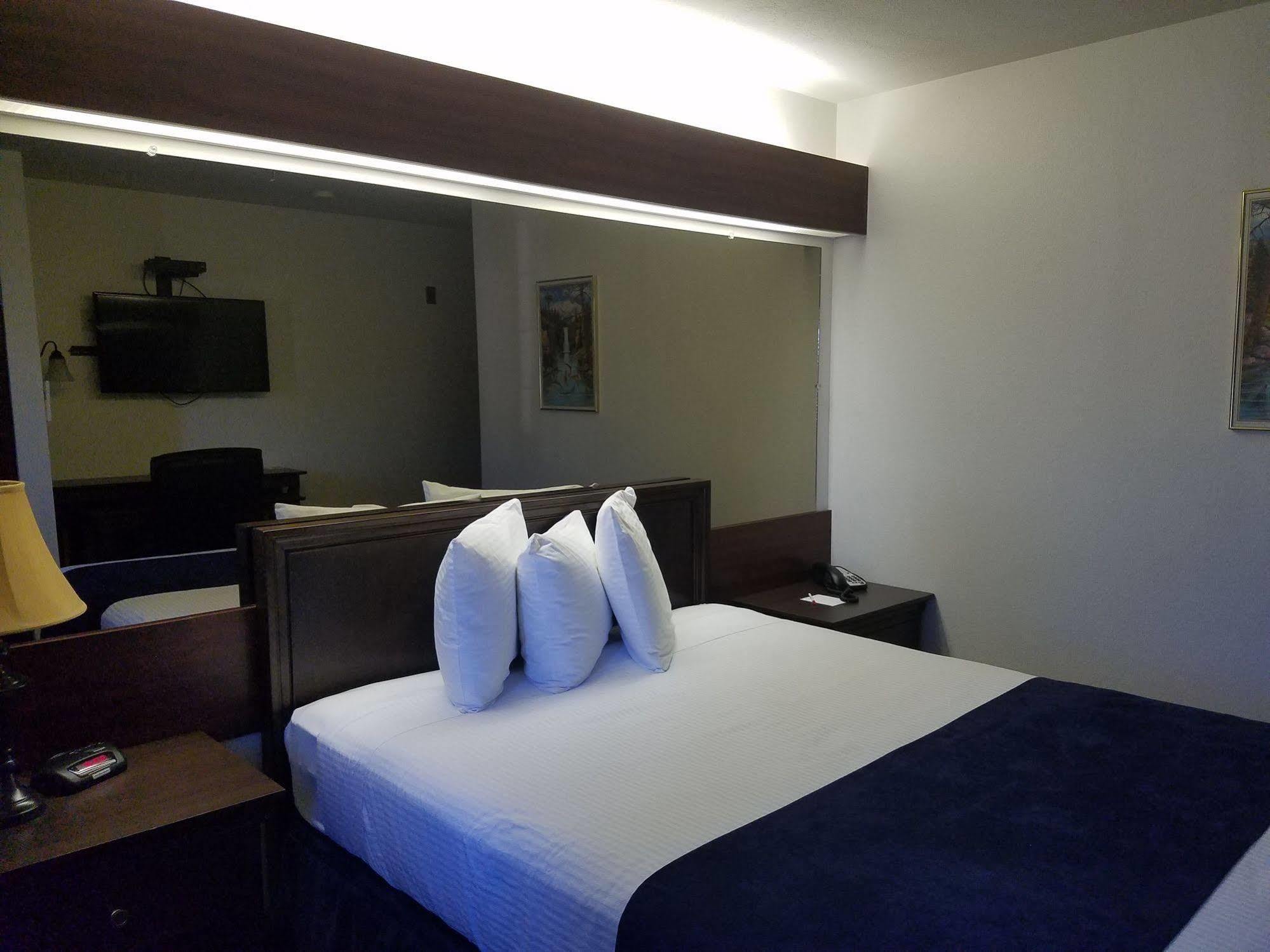 Hotel Ruby Sandpoint Dış mekan fotoğraf